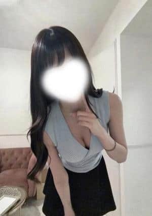 春川ひなの