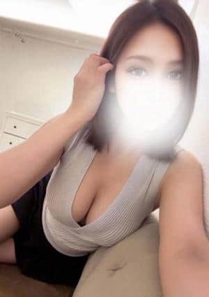 美波ほのか