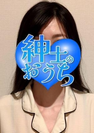 由佳子