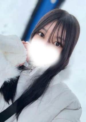 影山れい