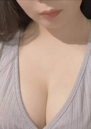 石坂ゆり