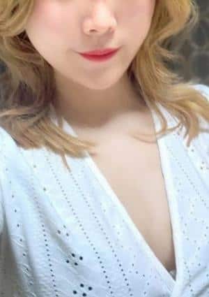 山本 なこ