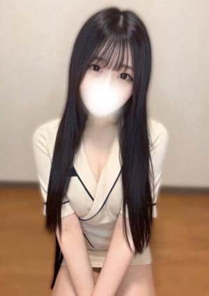 白銀りぜ