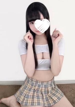 鮎川 ななみ