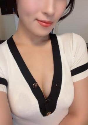 咲間ゆな