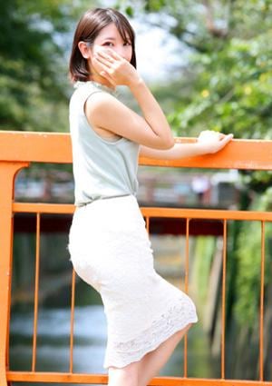 柚木まな