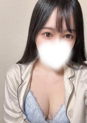 鷹宮 みおん