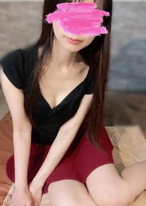 長谷川えみ