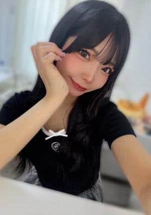 にこ