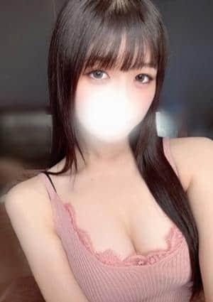 七瀬ゆずは