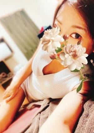 春日 すみれ