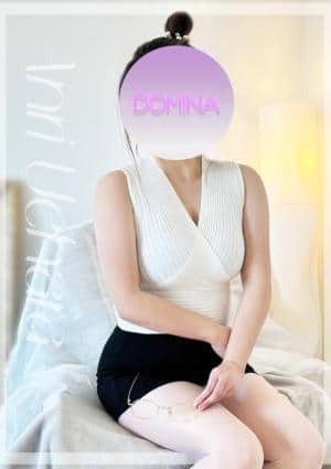 上原あんり