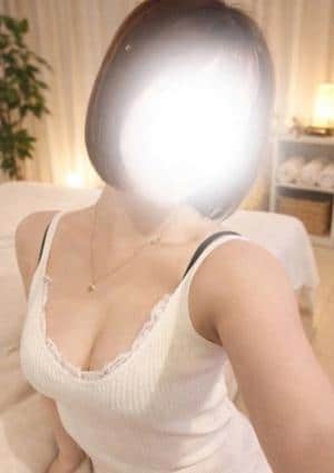 白石 まりな