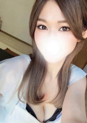 せりな