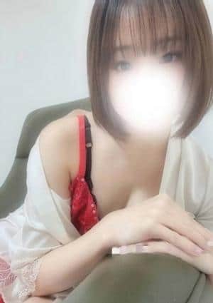 白石ひなの