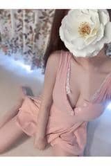 麗奈 REINA