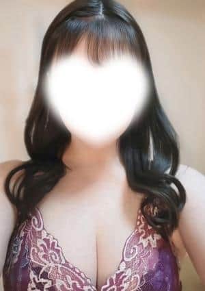真瀬あんず