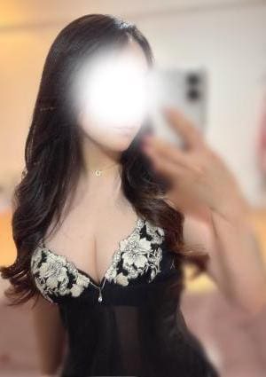 華宮しゅう