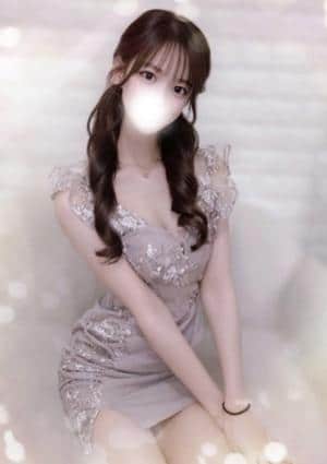 白河ゆあ