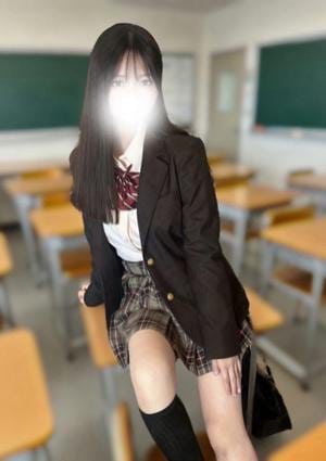 花里れな