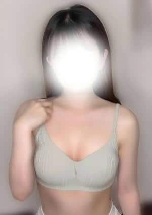 逢坂りりか