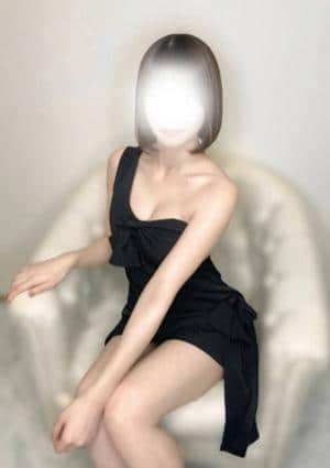 小倉なぎさ