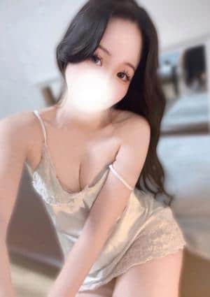 蓮水ゆゆ