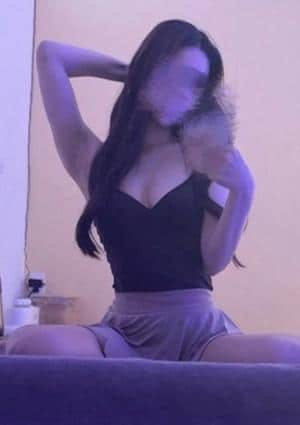 南りさ