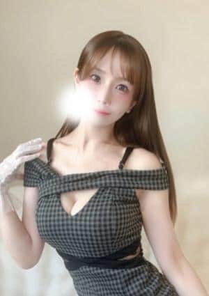 沢城いちか