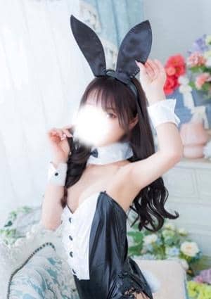 乙葉くるみ