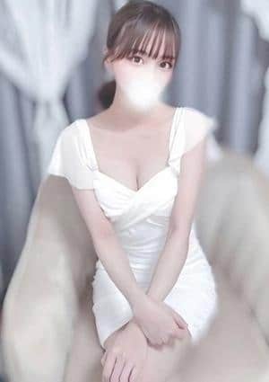 篠崎 ひなみ