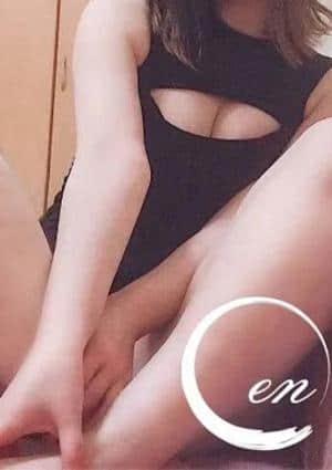 華園さおり