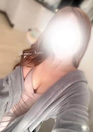 鈴音あいな