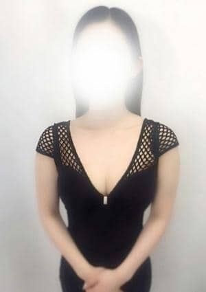 西城しいな