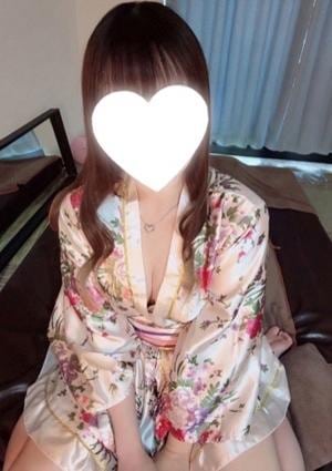 萌衣(めい)