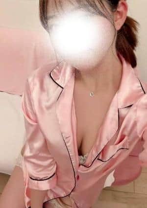 みな