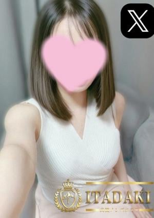 綾乃りな