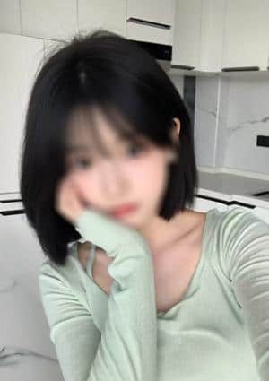 みら