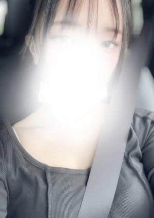 白雪ひなの