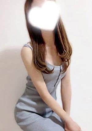 星奈(せな)