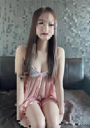 綾瀬ふゆ