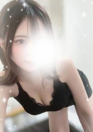 佐野 エマ