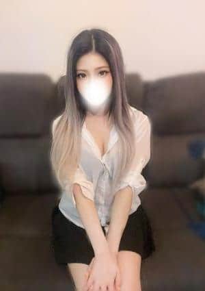りりな