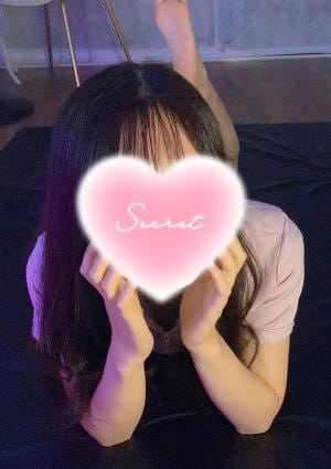 橘花にこ