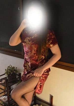 黄リエ(日本人)