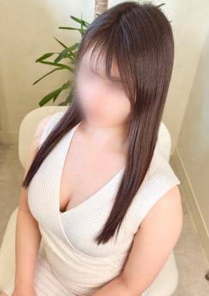 新人あまね(研修生)