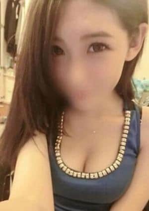 土田 アンナ