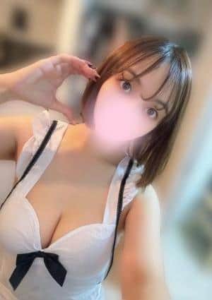 ももあ