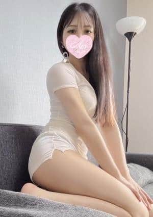 あいな