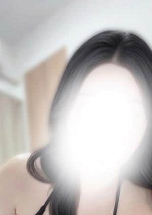 山岸 まな